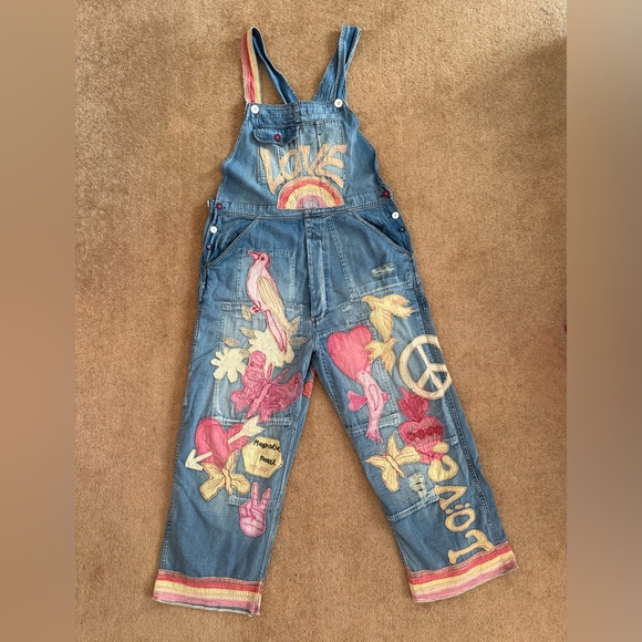 RARE 🦄 NWT Magnolia Pearl Embroidered Love Applique Overalls 032 - Picture 5 of 12